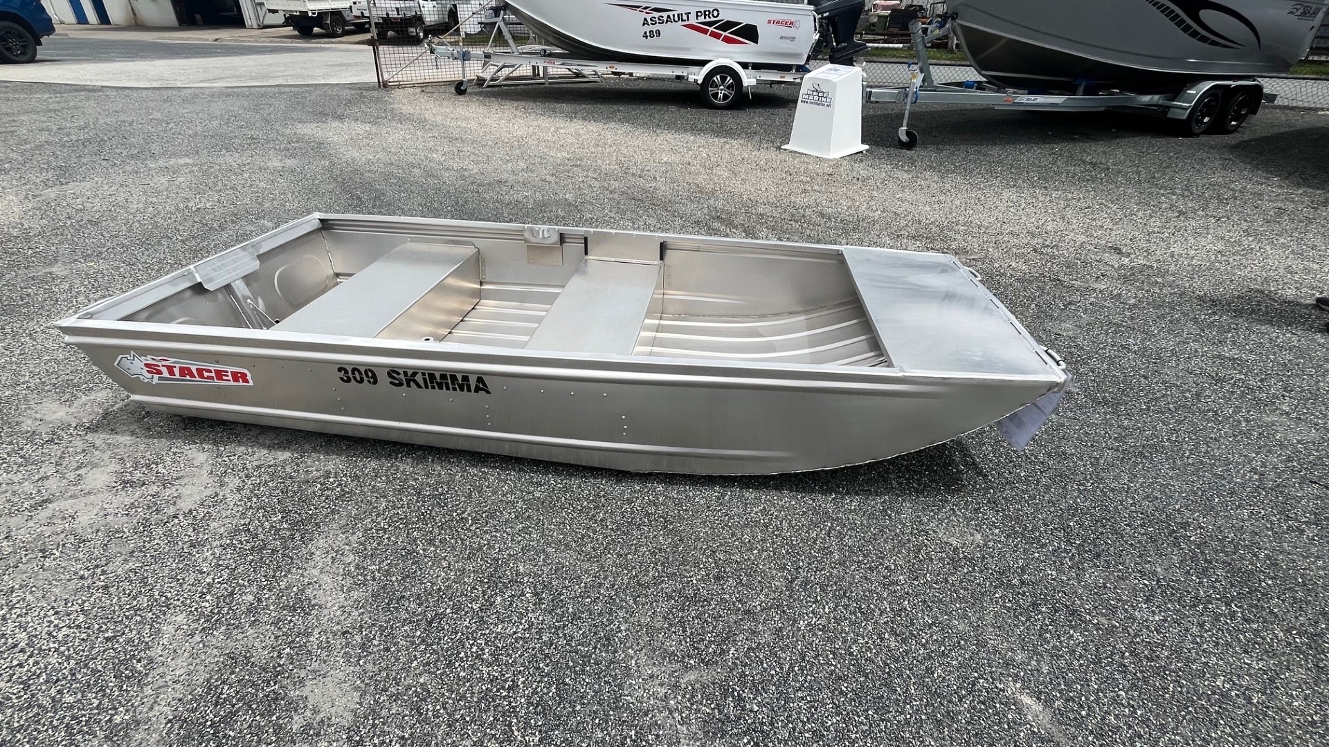 309 Skimma - Picture 1